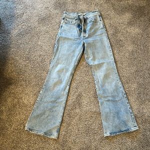 Levi's Ribcage Flare Light Wash Jean